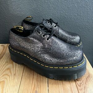 Dr. Martens fur lined metallic leather NWT oxfords platform shoes